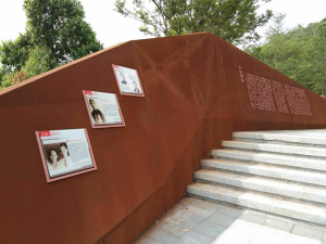 坡头耐候钢挡土墙
